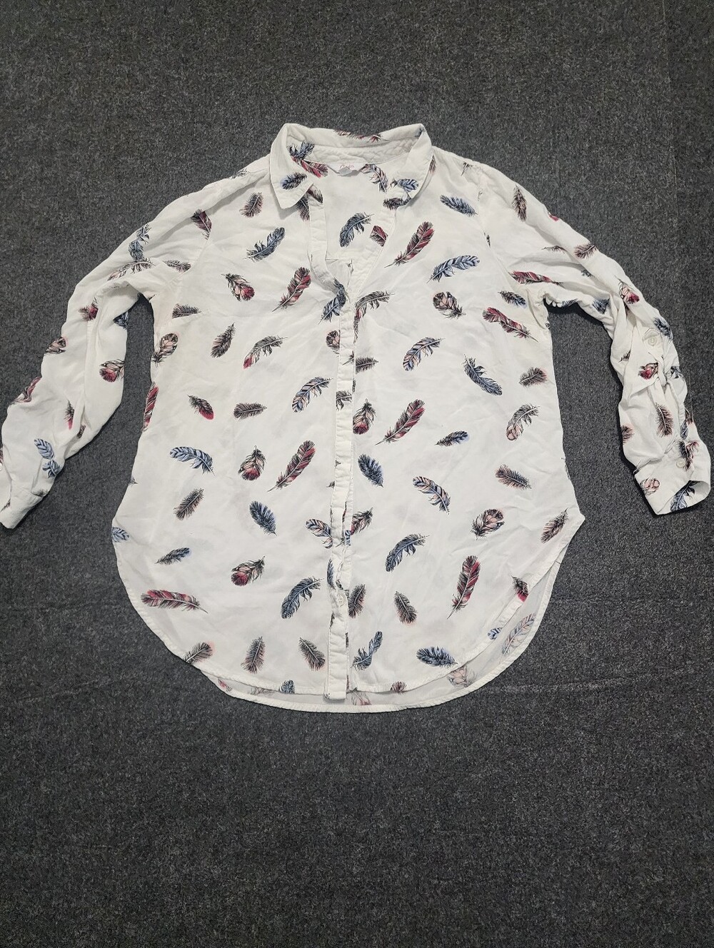 Candie's White Button-Down Shirt with Feather Print